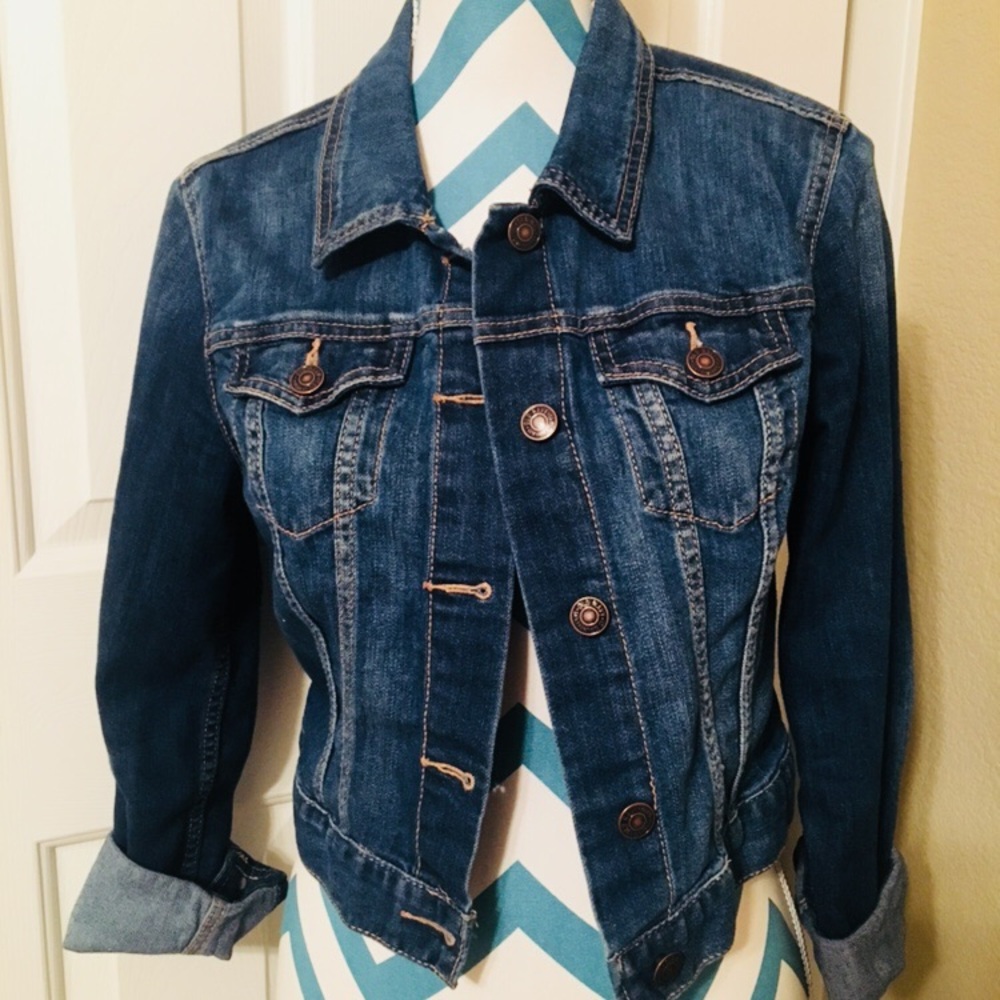 Denim Jacket sz. Medium